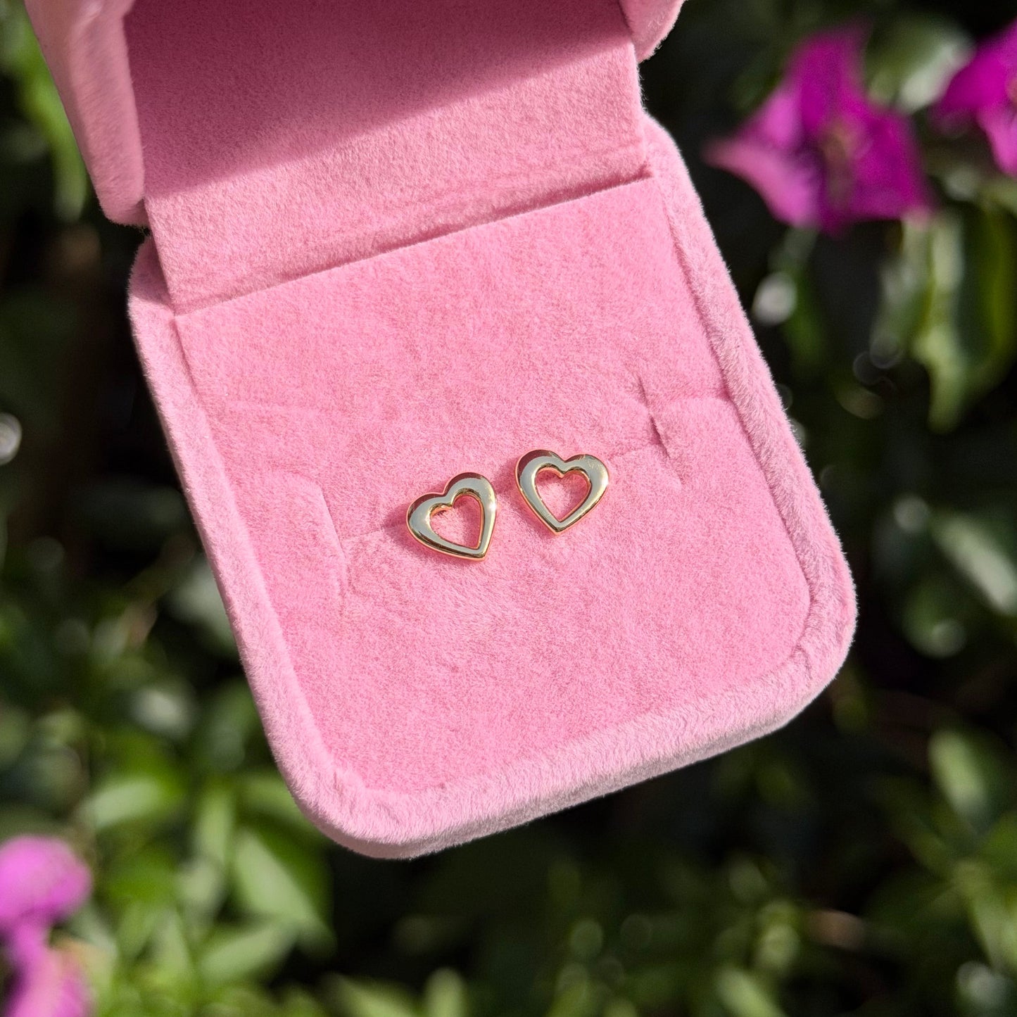 boucles-oreilles-coeur-femme-minimaliste-romantique-cadeau-fille-valentin