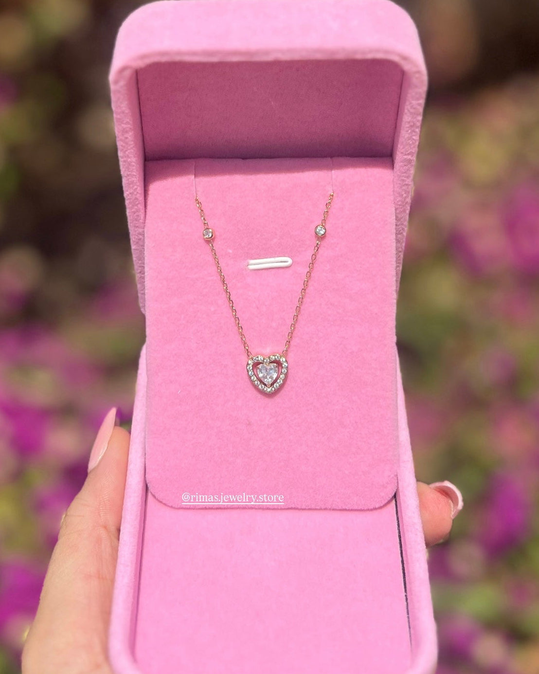 collier-coeur-brillant-cadeau