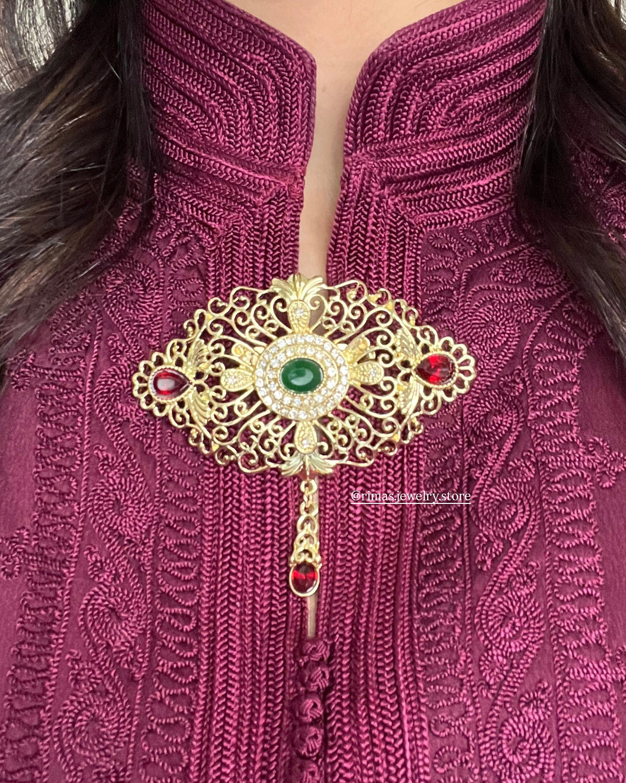 Broche style 1