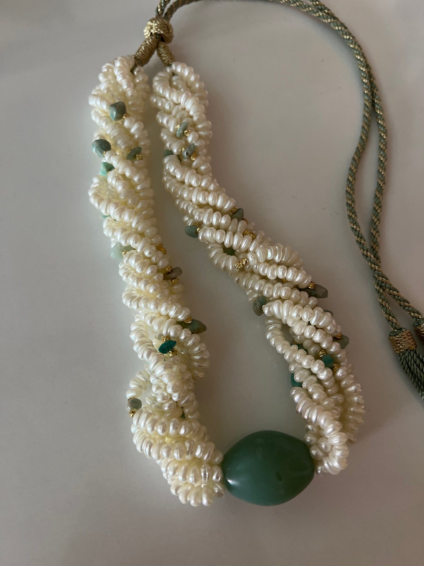 Collier style Joher torsadé