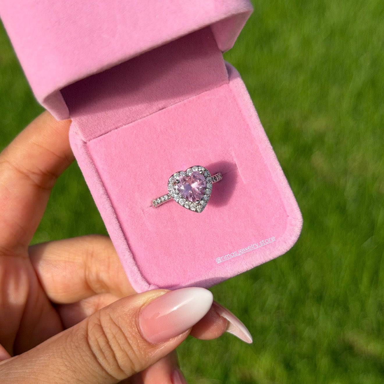 Bague cœur femme argentée Rosalie ornée de pierres scintillantes