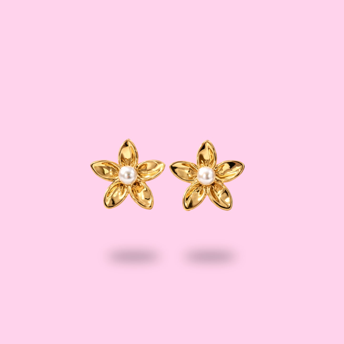 Boucles d'oreilles fleur tropicale dorées avec perle