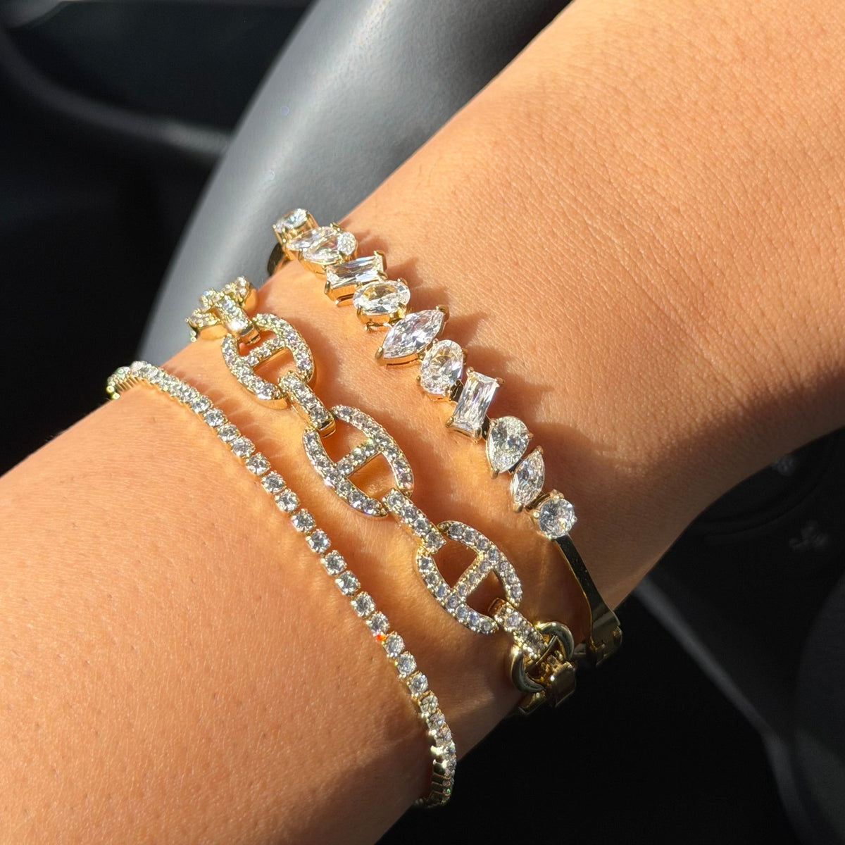 bijoux-bracelet-femme-cadeau-pierres-brillantes-crystal-chain-Dior