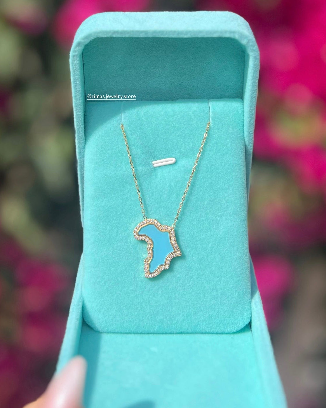 collier Afrique turquois