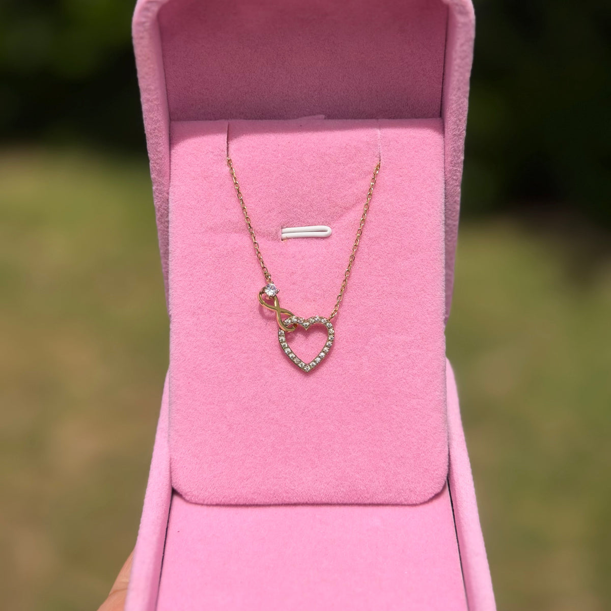 Collier Infinity Heart femme avec pendentif cœur infini idée cadeau femme