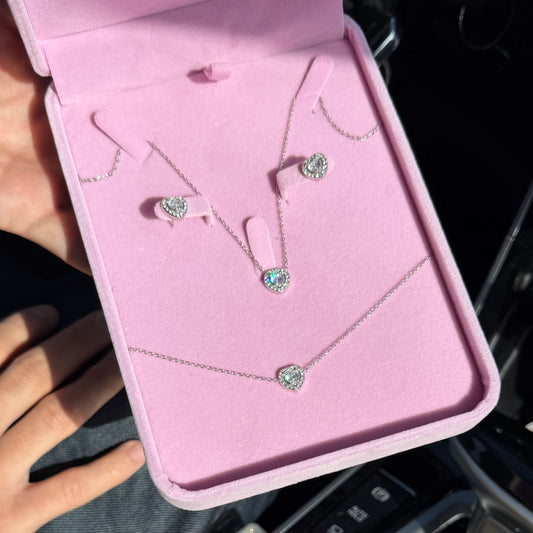 Parure Eternal Love argentée lumineuse collier bracelet et boucles assortis